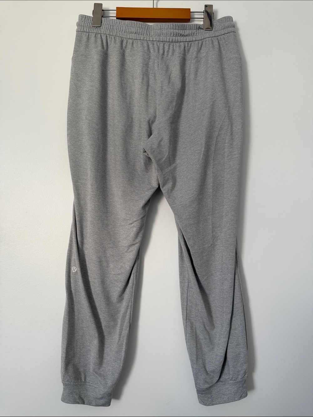 Lululemon Soft Jersey Classic-Fit Mid-Rise Jogger - Picture 5 of 7
